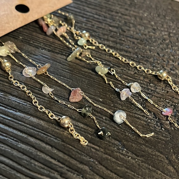 Boho flower statement earrings - Picture 4 of 7